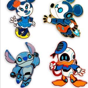 Mickey Mouse and Friends Robots Flair Pin Set
